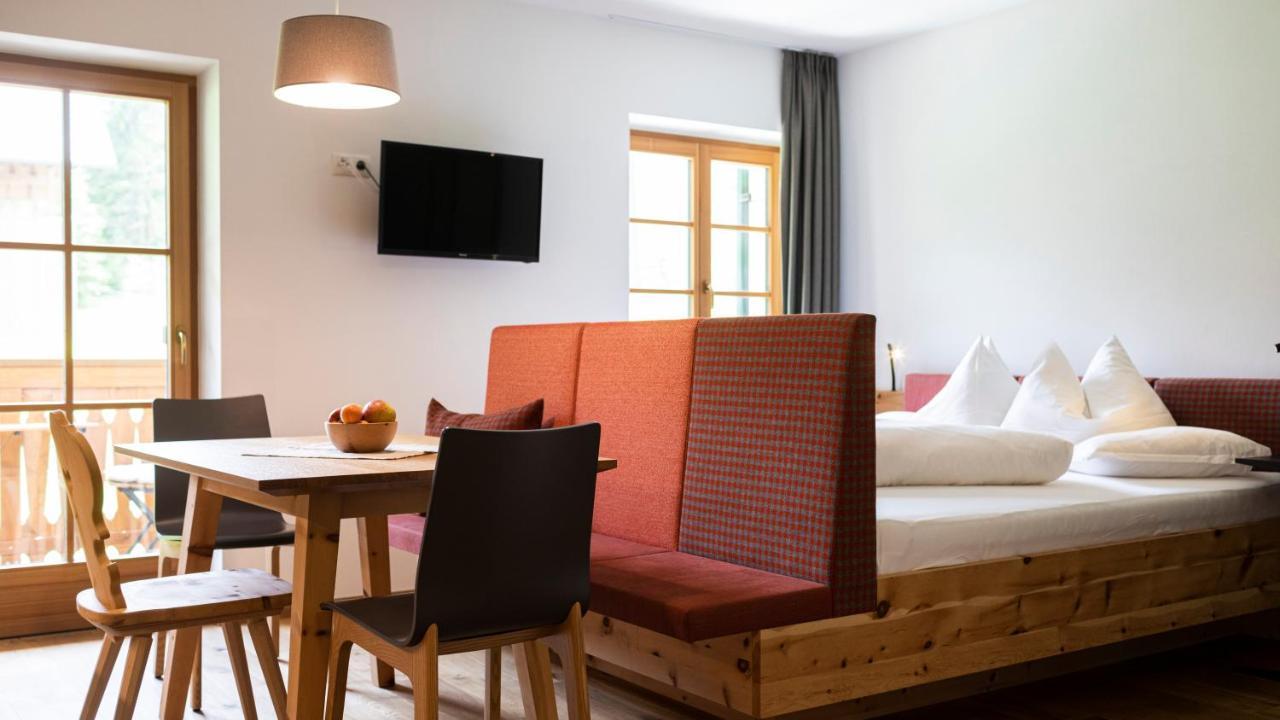 Natura Boutique Chalet Wellness Spa Dobbiaco Kültér fotó