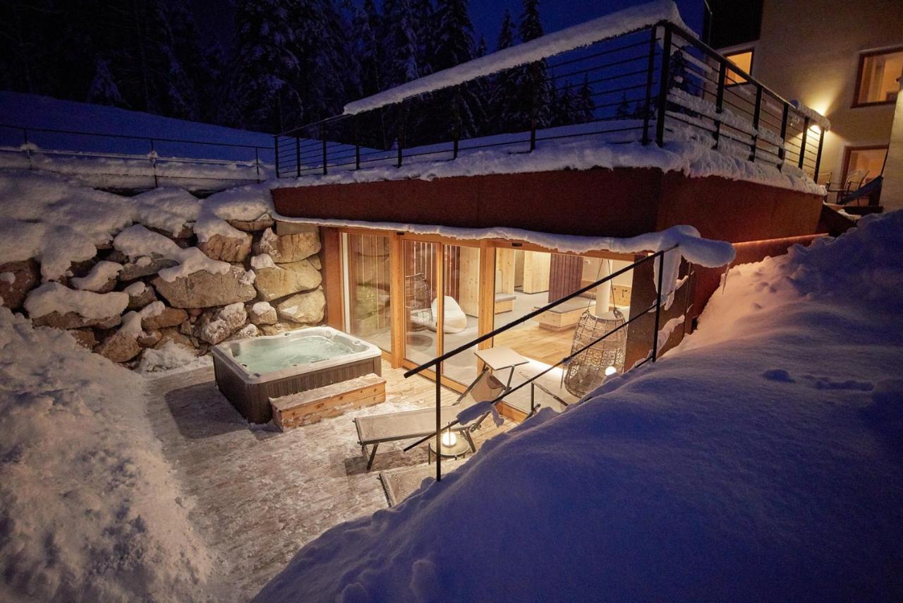 Natura Boutique Chalet Wellness Spa Dobbiaco Kültér fotó
